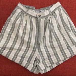 Vintage high waisted linen shorts